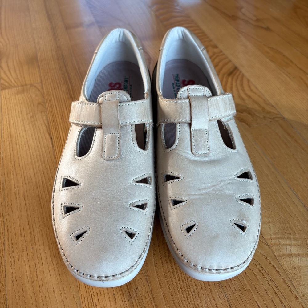 SAS shoes stone tan cream leather Tripad comfort womens made in the USA Size 10